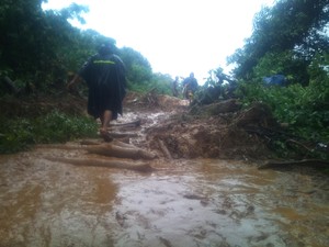 Satu Kecamatan di Aceh Besar Gelap Gulita karena Banjir dan Longsor