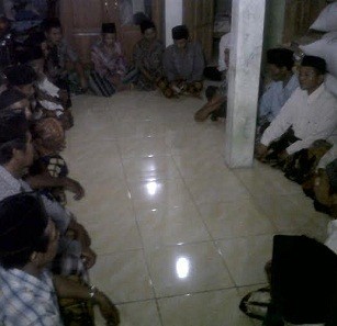 Keluarga Tahlilan Doakan Sumarti Ningsih