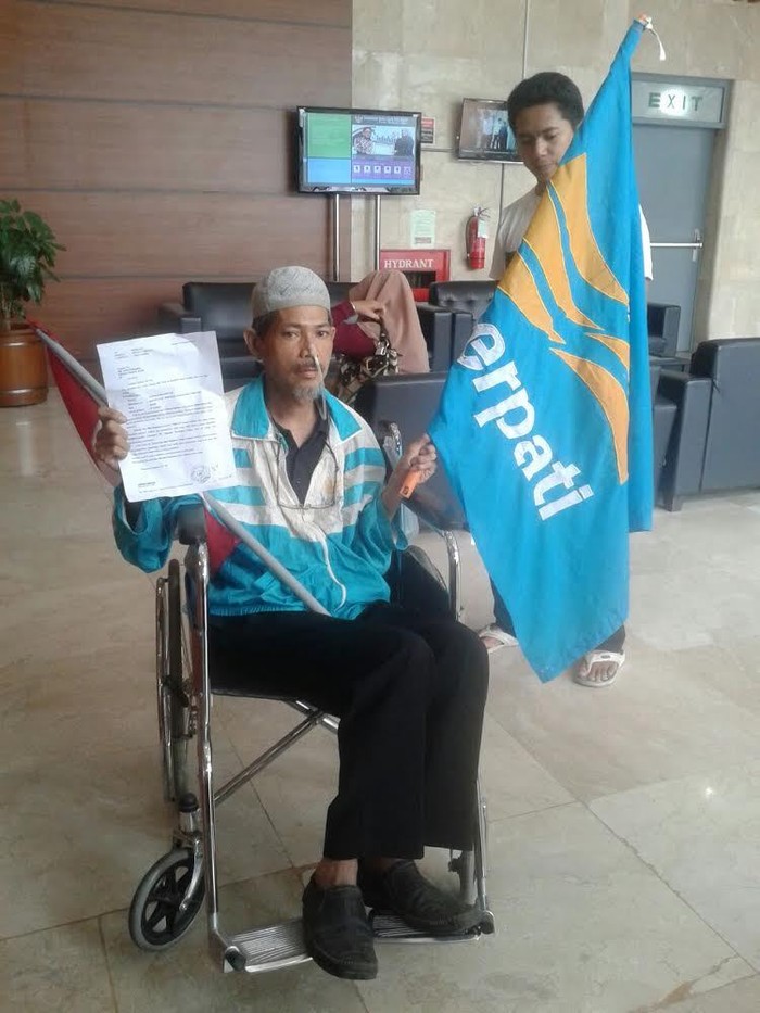 Setahun Tak Dapat Gaji, Pegawai Merpati Ini Jual Rumah Buat Berobat Kanker