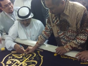 Menpar, Dari Rapat Kabinet Sampai Bicara Buku Digital