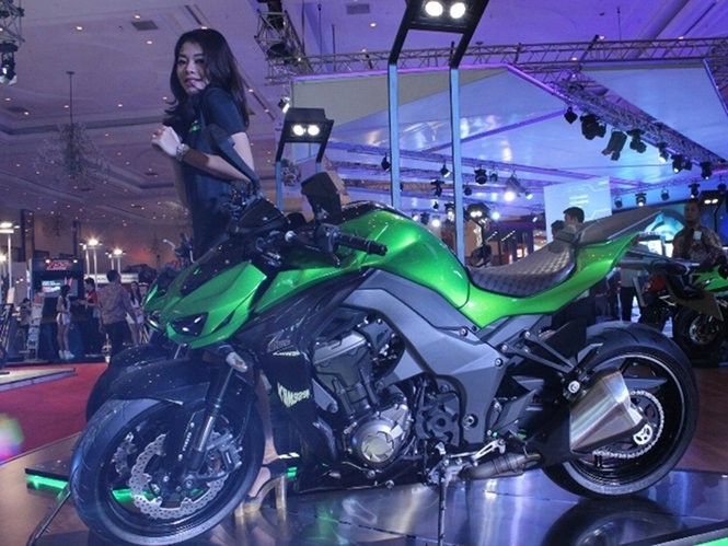 Kawasaki Untung Besar dari Moge-mogenya