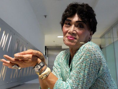 Tessy Bantah Frustrasi dan Jatuh Miskin