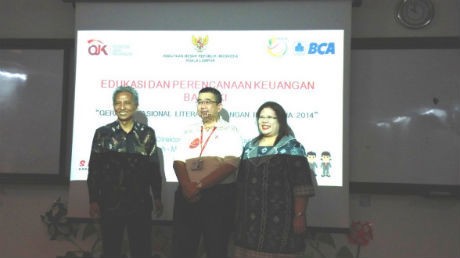 Edukasi dan Perencanaan Keuangan Bagi TKI di Malaysia