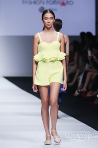 Peggy Hartanto Indonesia Fashion Forward at Jakarta Fashion Week 2015. Senayan City. Jakarta. (Foto by Mohammad Abduh/Wolipop)