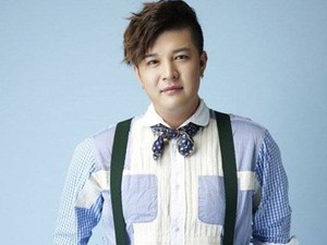 Shindong Super Junior Masuk Militer 25 November