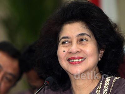 Nila Moeloek Jelaskan Kartu Indonesia Sehat