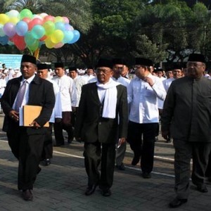 Jokowi Ingin Santri Pesantren Terbiasa Pakai Transaksi Non Tunai