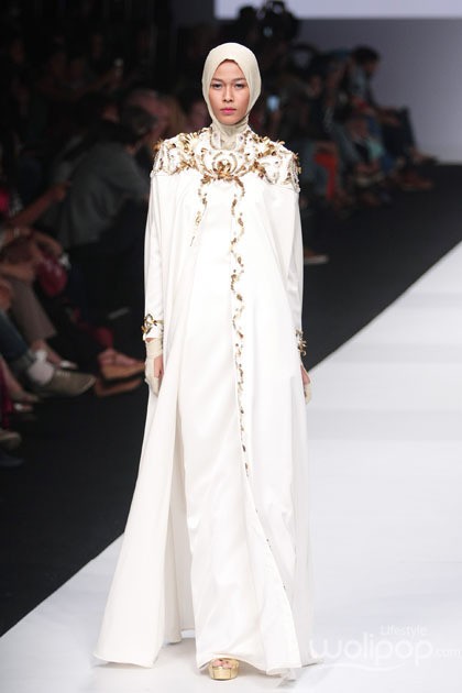 Norma Hauri Indonesia Fashion Forward. Jakarta Fashion Week 2015 at Senayan City. Jakarta. [Foto: Mohammad Abduh/Wolipop]