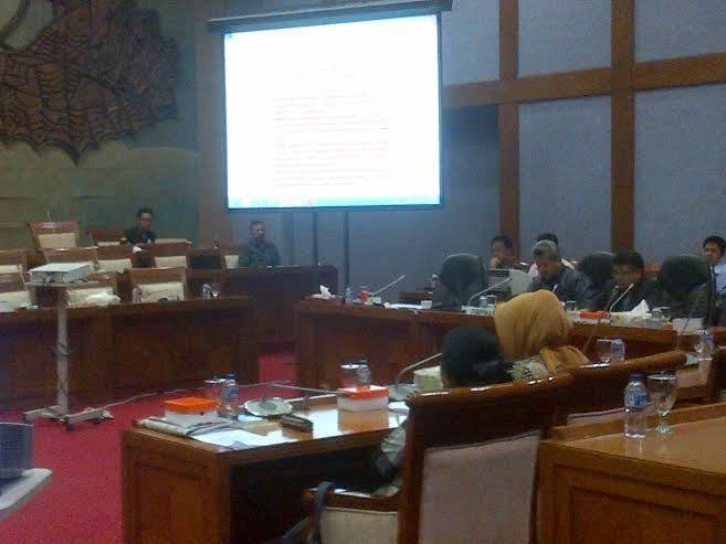 Komisi X Rapat Bahas Nomenklatur Kementerian, KIH Absen