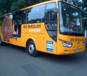 Cerita Ridwan Kamil Hemat BBM Dengan Bus Sekolah Gratis