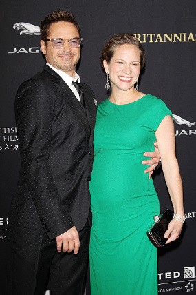 Selamat! Robert Downey Jr Dikaruniai Bayi Perempuan