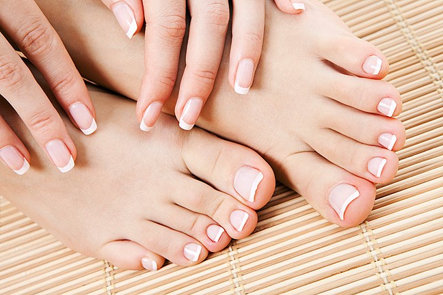 Kuku Cantik dan Sehat Berkat Alpukat dan Minyak Kelapa (2)