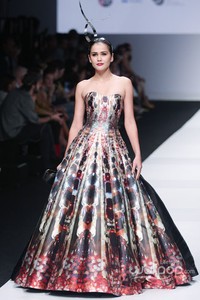 Billy Tjong Indonesia Fashion Forward. Jakarta Fashion Week 2015 at Senayan City. Jakarta. [Foto: Mohammad Abduh/Wolipop]