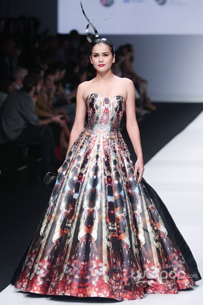 Billy Tjong Indonesia Fashion Forward. Jakarta Fashion Week 2015 at Senayan City. Jakarta. [Foto: Mohammad Abduh/Wolipop]