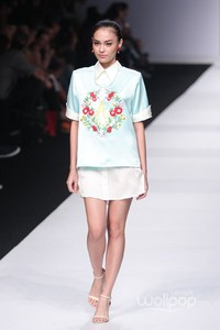 Andhita Siswandi Indonesia Fashion Forward Jakarta Fashion Week 2015 at Senayan City. Jakarta. [Foto: Mohammad Abduh/Wolipop]