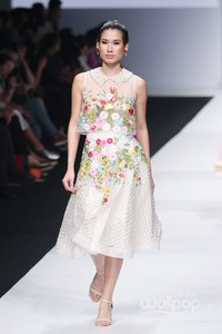 Andhita Siswandi Indonesia Fashion Forward Jakarta Fashion Week 2015 at Senayan City. Jakarta. [Foto: Mohammad Abduh/Wolipop]