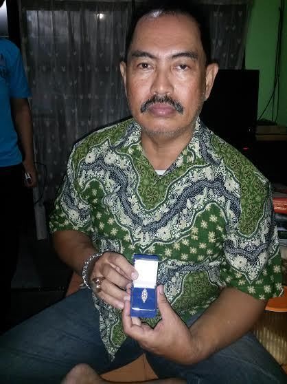 Hudi Penemu Cincin  Iriana Pensiunan Satpol PP DKI dan 