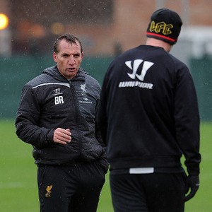 Rodgers Siapkan Strategi untuk Tangkal Serangan Balik The Blues