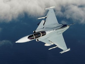 Gripen, Alternatif Pengganti Pesawat Tempur F5 Tiger