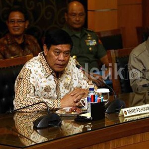 Berantas Pencurian Ikan, Menko Polhukam: Oknum TNI Bermain Kita Bersihkan