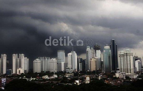 Hujan Deras Guyur Jakarta hingga Bekasi, Pengendara Diharap Waspada