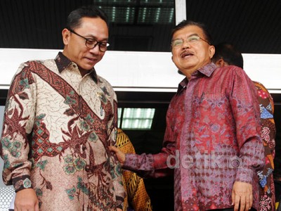 JK Buka Cerdas Cermat MPR