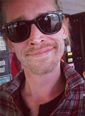 Kabar Kematian Macaulay Culkin Hebohkan Dunia Maya