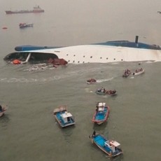 9 Orang Masih Hilang, Korsel Hentikan Pencarian Korban Tragedi Sewol