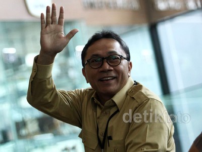 Zulkifli Hasan Penuhi Panggilan KPK