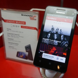 Lenovo Rilis Ponsel Asyik Buat Musik