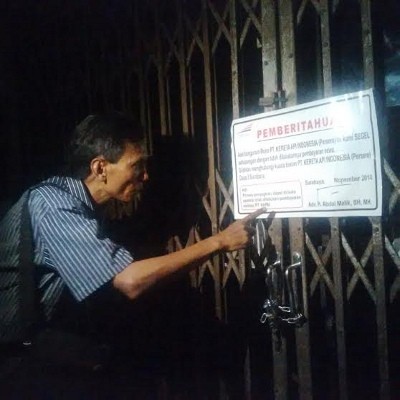 PT KAI Segel Ruko Semut Indah yang Belum Bayar Sewa
