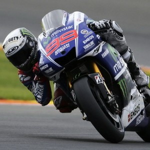 Lorenzo Catat Waktu Tercepat di Hari Pertama