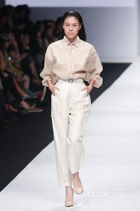 Sapto Djojokartiko Indonesia Fashion Forward. Jakarta Fashion Week 2015 at Senayan City. Jakarta. [Foto: Mohammad Abduh/Wolipop]