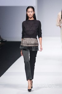 Sapto Djojokartiko Indonesia Fashion Forward. Jakarta Fashion Week 2015 at Senayan City. Jakarta. [Foto: Mohammad Abduh/Wolipop]