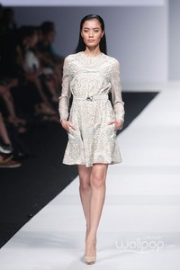 Sapto Djojokartiko Indonesia Fashion Forward. Jakarta Fashion Week 2015 at Senayan City. Jakarta. [Foto: Mohammad Abduh/Wolipop]