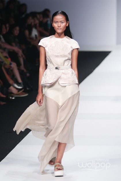 Sapto Djojokartiko Indonesia Fashion Forward. Jakarta Fashion Week 2015 at Senayan City. Jakarta. [Foto: Mohammad Abduh/Wolipop]