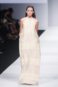 Sapto Djojokartiko Indonesia Fashion Forward. Jakarta Fashion Week 2015 at Senayan City. Jakarta. [Foto: Mohammad Abduh/Wolipop]