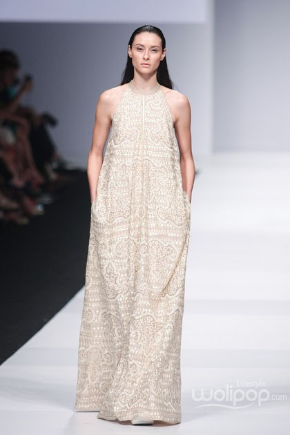 Sapto Djojokartiko Indonesia Fashion Forward. Jakarta Fashion Week 2015 at Senayan City. Jakarta. [Foto: Mohammad Abduh/Wolipop]