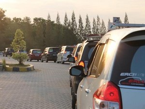 Komunitas Ertiga Tanam 1.000 Pohon di Tegal Bareng TOP 1