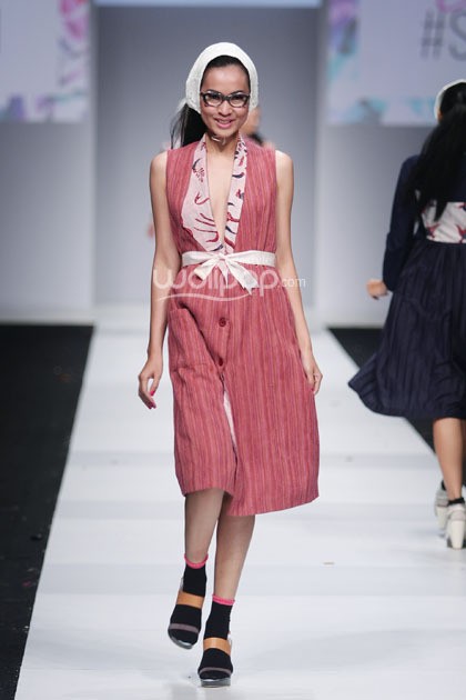 Iwet Ramadhan X Andien Grazia. Jakarta Fashion Week 2015 at Senayan City. Jakarta. [Foto: Mohammad Abduh/Wolipop]