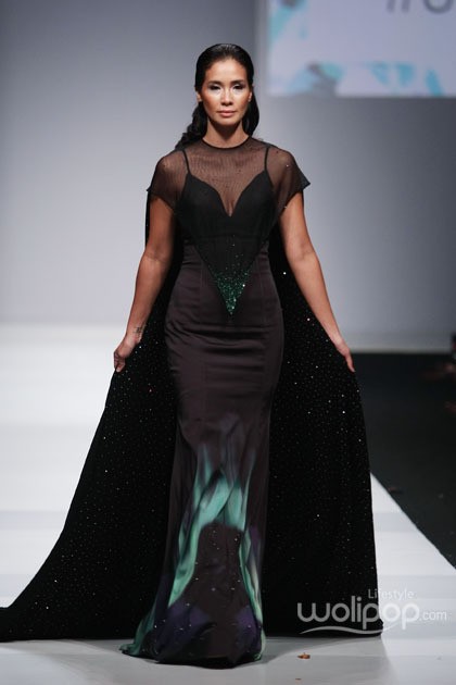 Olivia Jensen X Acha Septiasa Grazia. Jakarta Fashion Week 2015 at Senayan City. Jakarta. [Foto: Mohammad Abduh/Wolipop]