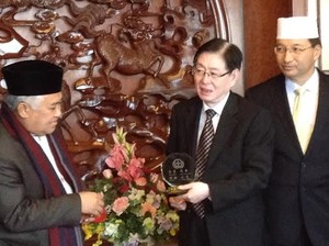 Ketua MUI Din Syamsudin Bertemu Tokoh Islam dan Menteri Agama Tiongkok