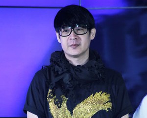 Desainer Priyo Oktaviano Dituduh Plagiat Rancangan Prabal Gurung?