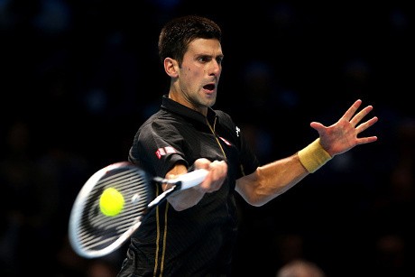 Djokovic Lumat Wawrinka