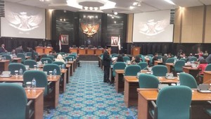 Rapat Paripurna 5 Menit, DPRD Resmi Sahkan Ahok Jadi Gubernur DKI