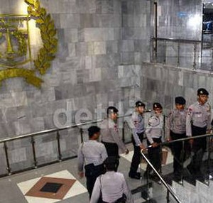 12 Ribu Personel Polri Siap Amankan Pelantikan Ahok Jadi Gubernur DKI