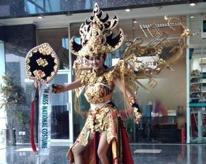 Kostum Nasional Puteri Indonesia Buat Penasaran Peserta Miss International