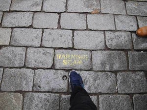 Awas! Kecopetan di Dekat Istana Stockholm