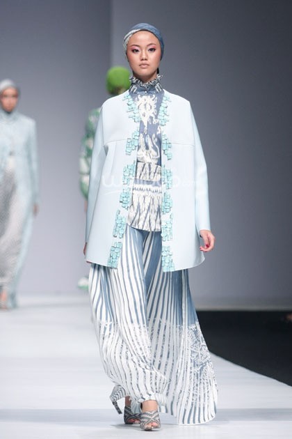 Itang Yunasz Exotic Journey. Jakarta Fashion Week 2015 at Senayan City. Jakarta. [Foto: Mohammad Abduh/Wolipop]