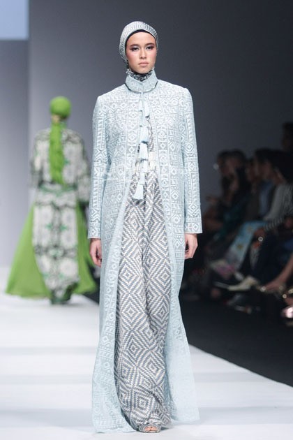 Itang Yunasz Exotic Journey. Jakarta Fashion Week 2015 at Senayan City. Jakarta. [Foto: Mohammad Abduh/Wolipop]